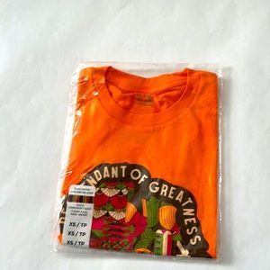 Plaque history, youth crewneck T-shirt-extra small